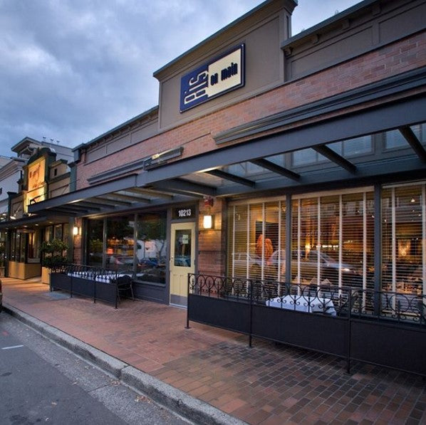 Restaurants and breweries are now open for limited seating!